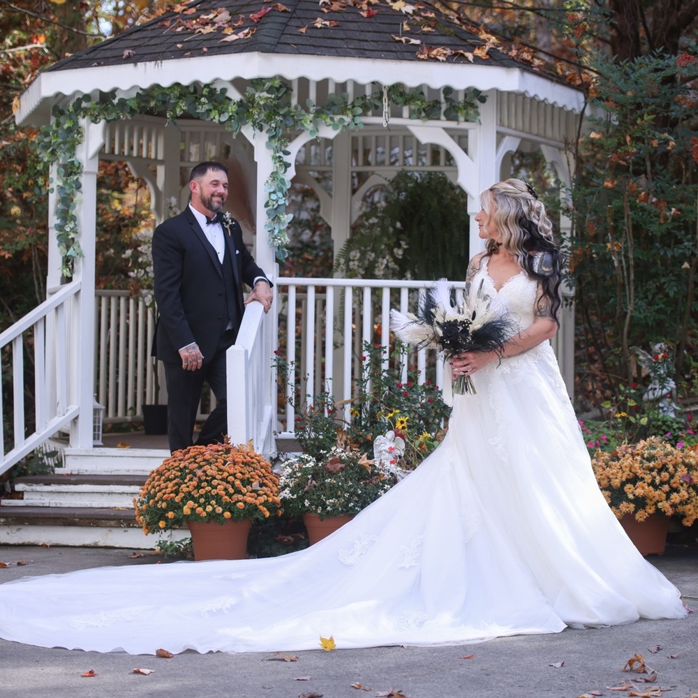 Meet your Posher, Mendy